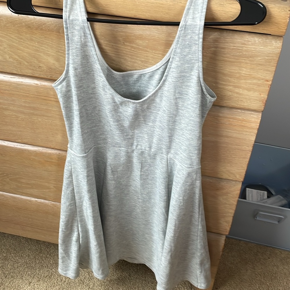 H&M dress Divided brand gray sleeveless knit size 6 or euro size 38